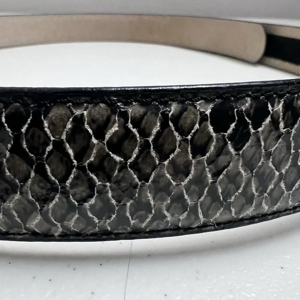 Terry Stack Italian Leather Hook‎ & Loop Belt Womens Size Large NO BUCKLE